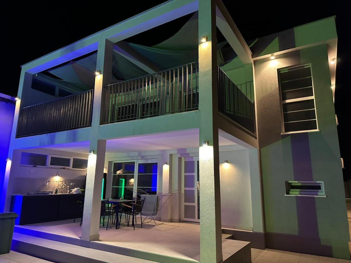 Villa Aqua モスタル エクステリア 写真