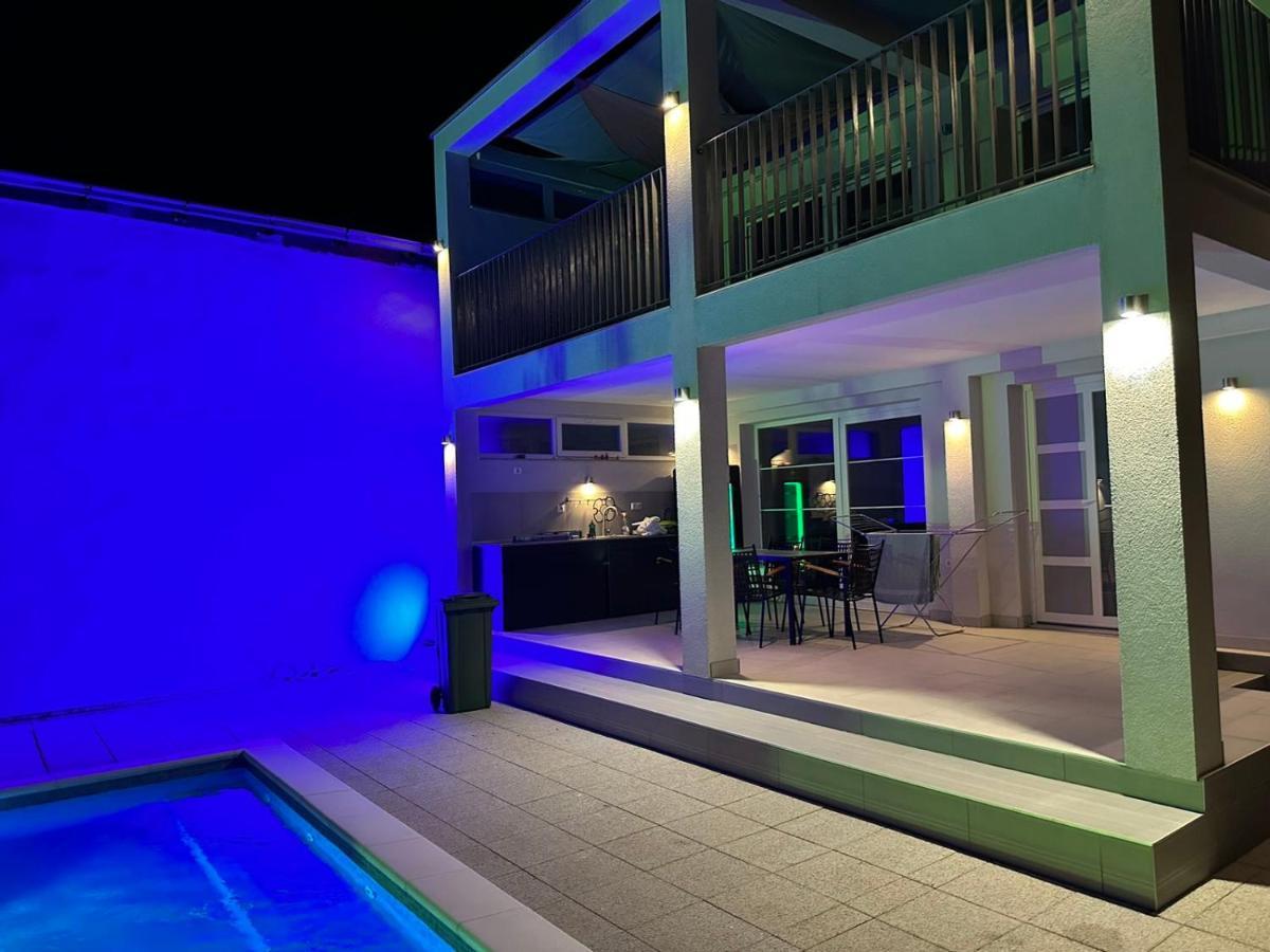 Villa Aqua モスタル エクステリア 写真